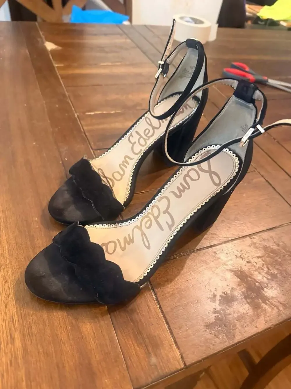 Sam Edelman Odila Black Suede Scallop Block Heel Sandals Women 8.5 Ankle Strap